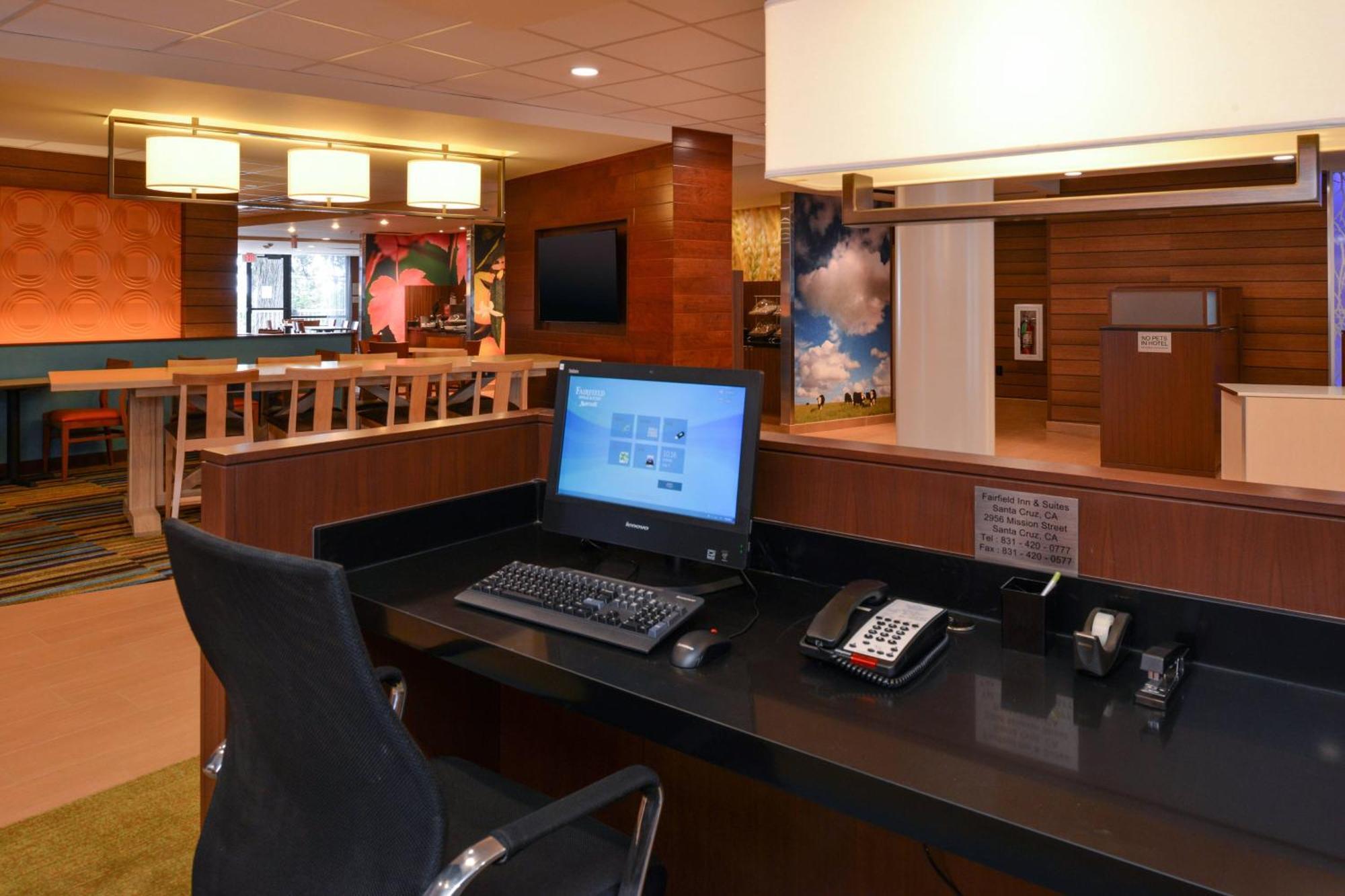 Fairfield Inn & Suites By Marriott Санта Круз Екстериор снимка